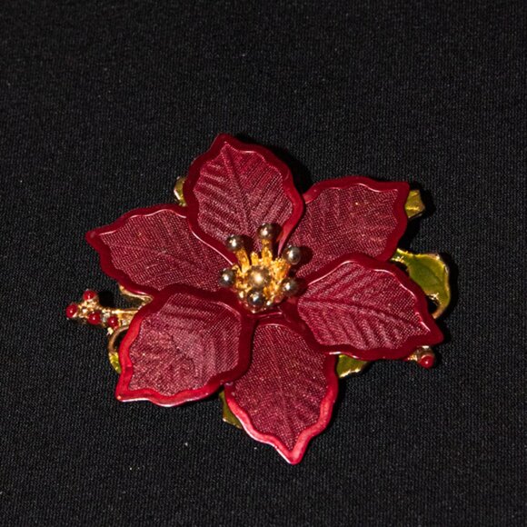 Kenneth Cole Christmas Poinsettia Brooch - Picture 2 of 3
